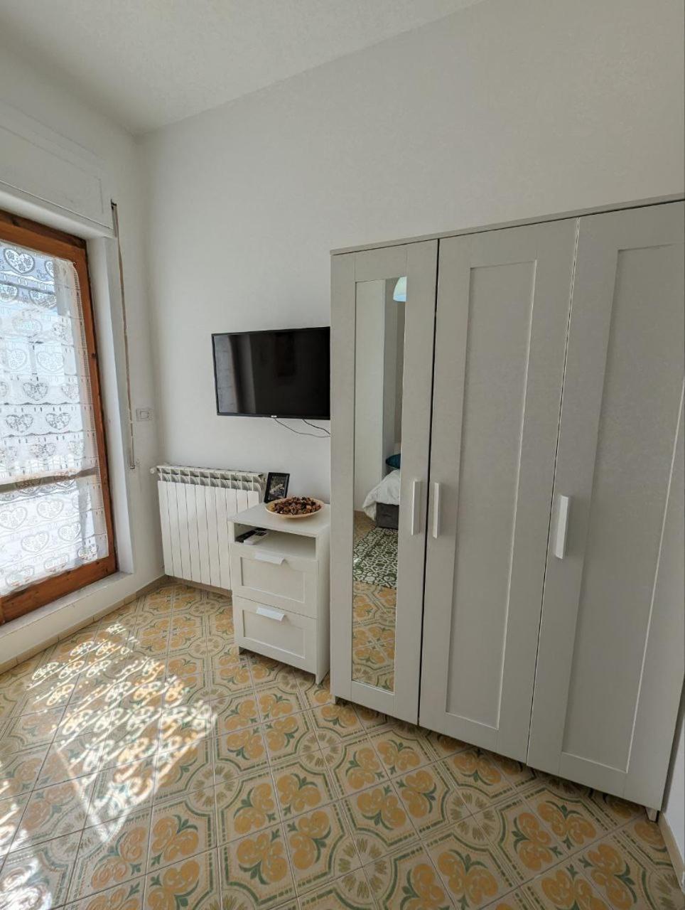 Piccolo Appartamento Con Grande Terrazzo Panoramico Maiori Exterior foto